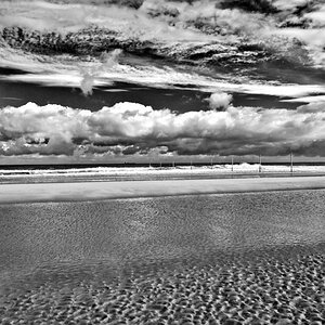 Wangerooge Strand, Nikon D200,  sw Bearbeitung mit
 Nik Silver Efex Pro 1