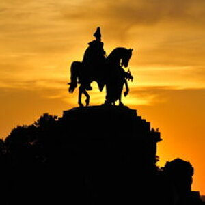 Deutsches Eck in Koblenz
Mit Reiterstandbild Wilhem I