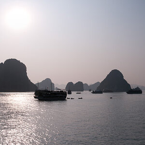 Vietnam
Ha Long Bay
Panorama
Meer
Gegenlicht
Stitching