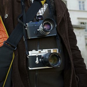 2XLeica