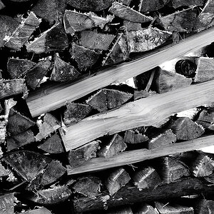Holzstapel01