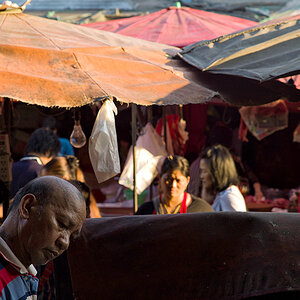 bangkok klong toey market 1016290