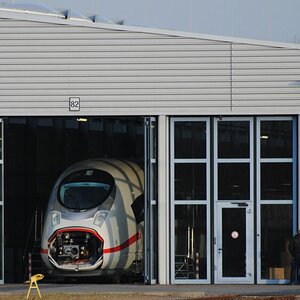 ICE Velaro D am 19.11.11 im PCW Siemens