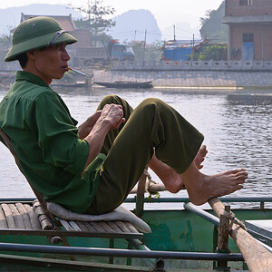 Vietnam
Dry Ha Long Bay
Tam Coc
Trockene Ha Long Bucht
Rudern
Füsse