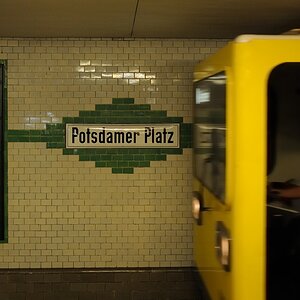 ...von hier
U-Bahn
Berlin Postdamer Platz