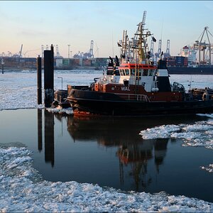 comp Elbe unter Eis 075b