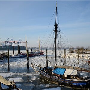 comp Elbe unter Eis 258b