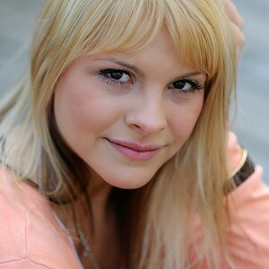 X Sandra