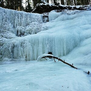 klingenderWasserfall