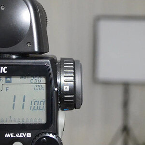 Sekonic Godox