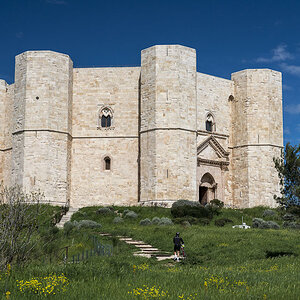 20120408  KAL0783
Castel del Monte