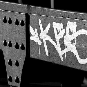 Brückengraffitti