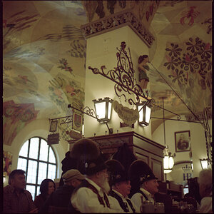 Karfreitag 2012: Hofbräuhaus München 

Porta 160 - 
Tetenal Colortec 
C-41