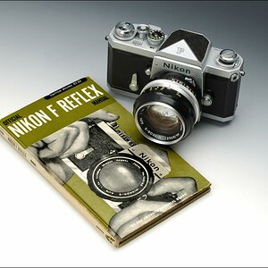 NIKON F BUCH 2W