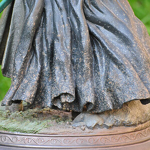 Detail Mantelwurf