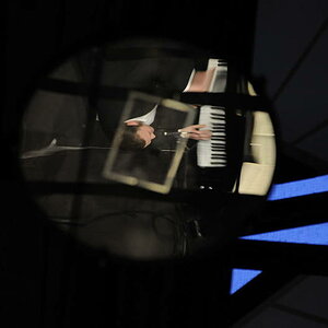 120512 ST 0121 low