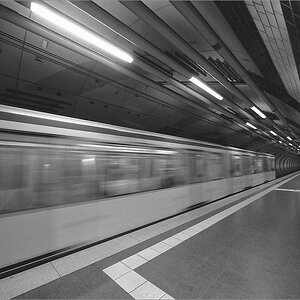 cR E Karlsplatz 06