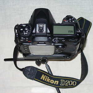 Nikon D200