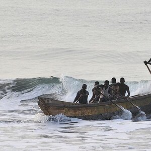 Fischerboot
am Anomabo Beach resort
3778