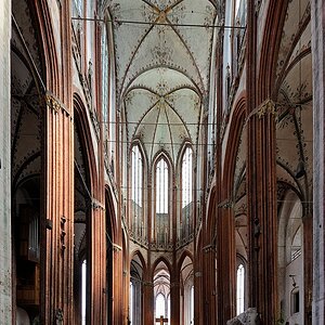 DSC7977 ShiftN NF-F
Marienkirche (Lübeck), 
Innenraum