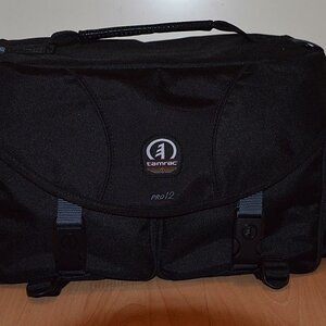 tamrac pro 12