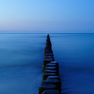 Kölpinsee/Usedom Buhnen bei Nacht