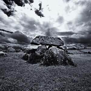 Very Old Monument
Carrowmore
Hügelgrab in der Nähe von Sligo