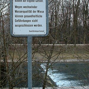 Weil am Rhein

(aus einer Fuji A204 / für den Schilder-Thread)