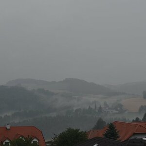 Nebel , Einstellung ist bisserl schwierig aber etwas geschafft näher zu kommen mit dem Kontras einstellung.