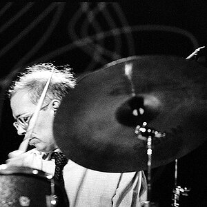 Kenny Wollesen