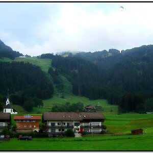 Bolsterlang mit Blick auf die Mittelstation der Hörnerbahn