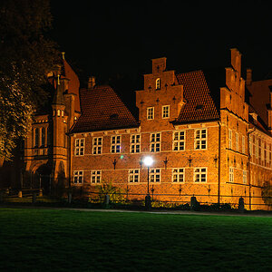 Bergedorfer Schloss bei Nacht