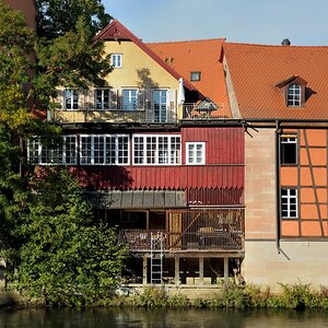 Bernsteinzimmer
Großweidenmühle
Pegnitzseite
