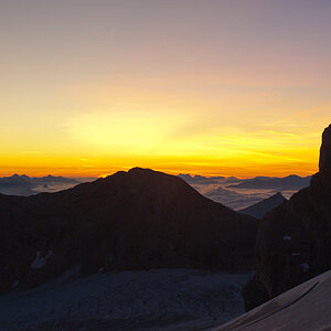 37 Morgenrot über dem Dachstein Gletscher