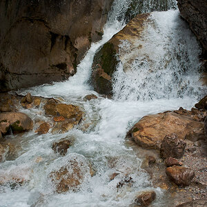 3 Sprudelndes Wasser