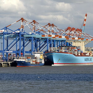 Öland und Ebba Maersk