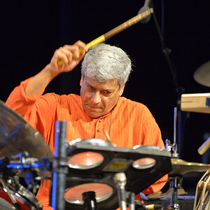 Trilok Gurtu NIX web