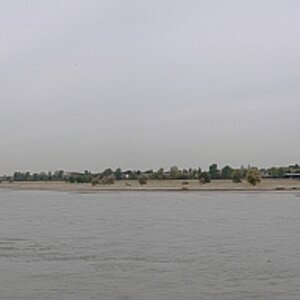Rhein Panorama Duesseldorf