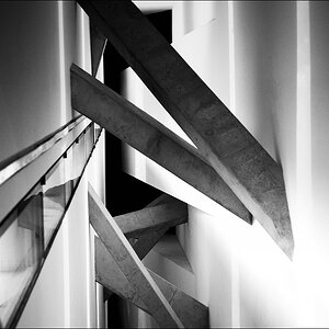 15 Treppenkreuze  - Jüdisches Museum Berlin 09-2012