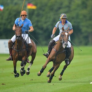 aacomp polo 20120901 0690