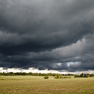 20121007 DSC6371 Wolken überm Platz