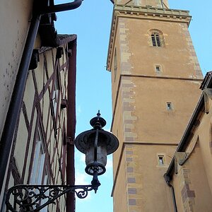 comp DSC 1431 bearbeitet

katholische Stadtkirche St. Bartholomäus in Volkach