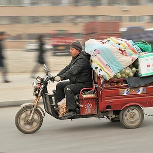 Don Huang
Elektro-Trike auf flotter Fahrt
(1204)