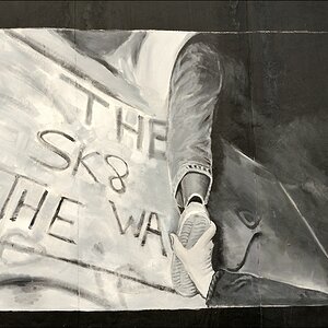 Berlin 25.09.2012 - East Side Gallery - Up and Away