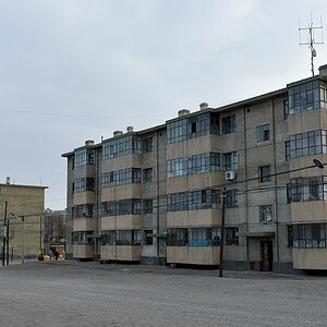 Wohnblocks
2121