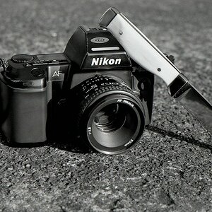 comp img894 bearbeitet

aufgenommen mit der F3 und dem Nikon AI 50mm 1.4 auf AGFAPHOTO APX 100