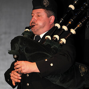 Dudelsackspieler bei 3. Bagpipe-Wettbewerb in Nagold
