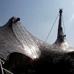 München, Olympiagelände, Schwimmhalle 01