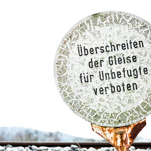 Überschreiten verboten...
