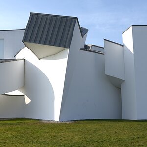 Vitra3